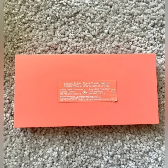 Clinique Teal and Orange Organize and Make Up Pallet - Picture 6 of 8